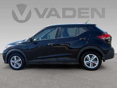 2019 Nissan Kicks S