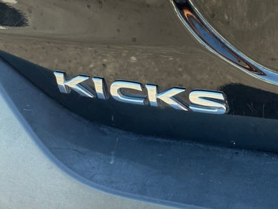 2019 Nissan Kicks S