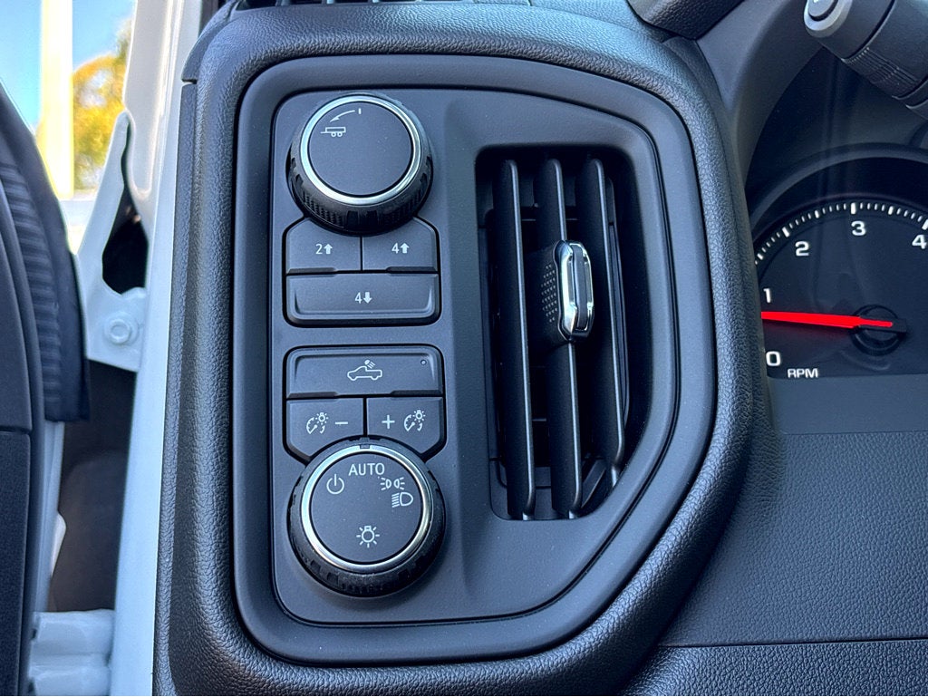 2025 Chevrolet Silverado 2500 HD WT