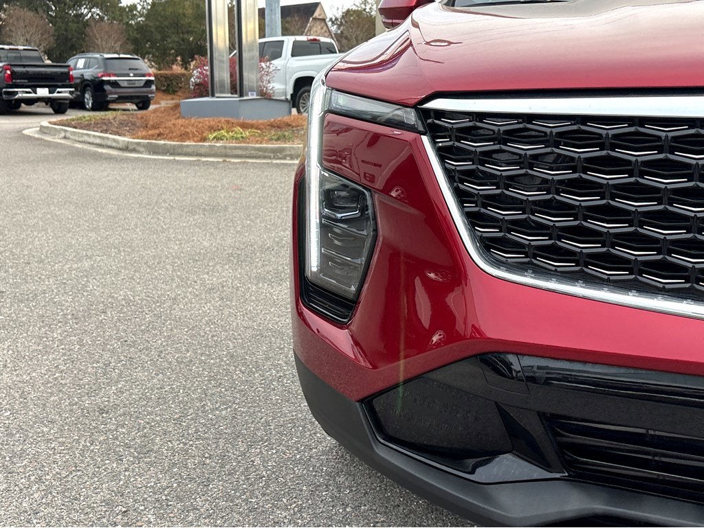 2025 Cadillac XT4 Premium Luxury