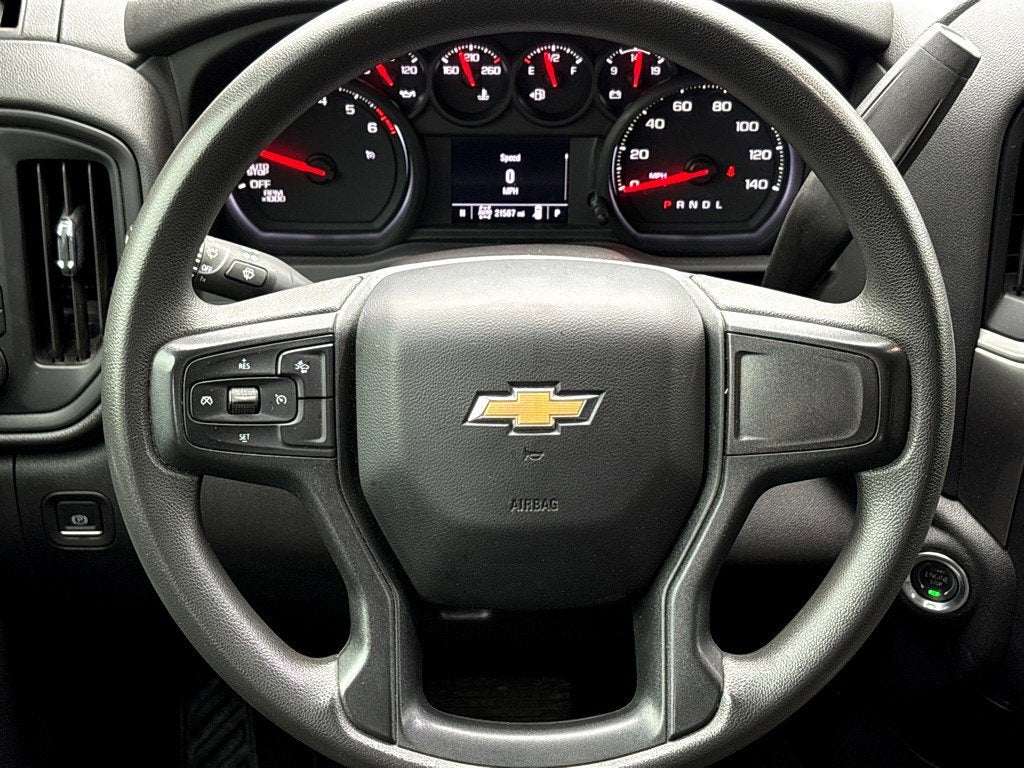 2024 Chevrolet Silverado 1500 Custom