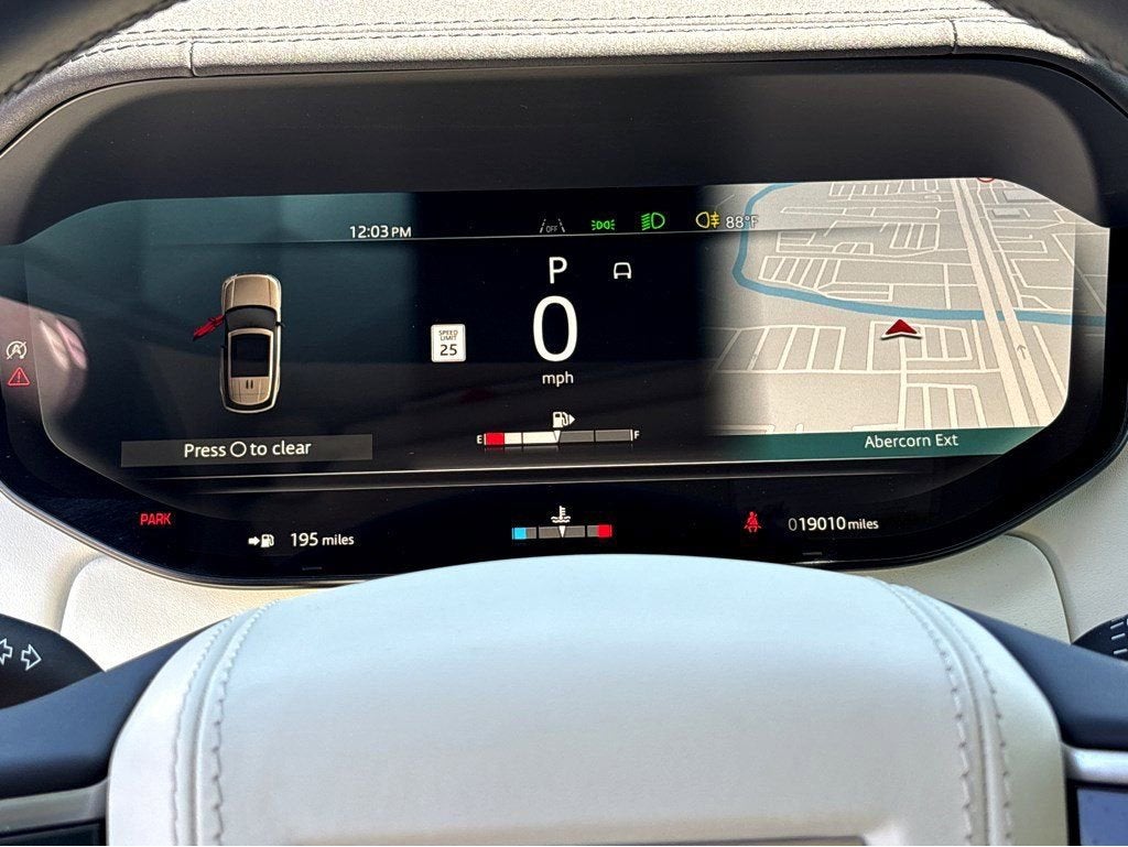 2025 Land Rover Range Rover SE