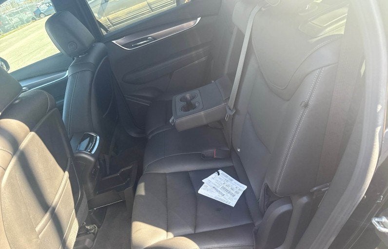 2024 Cadillac XT6 Luxury