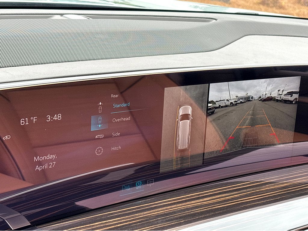 2026 Cadillac Escalade ESV Luxury