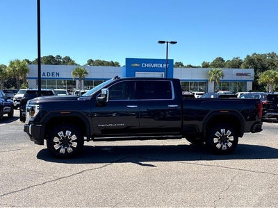 2025 GMC Sierra 2500 HD Denali