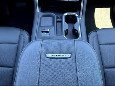 2025 GMC Sierra 2500 HD Denali