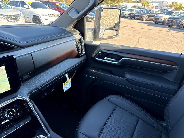 2025 GMC Sierra 2500 HD Denali