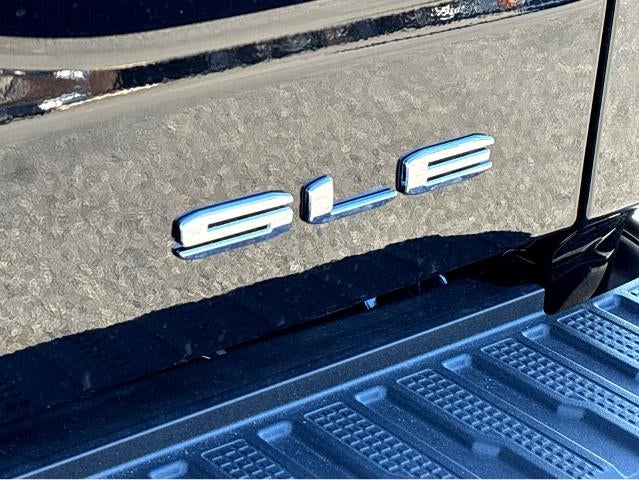 2025 GMC Sierra 1500 SLE