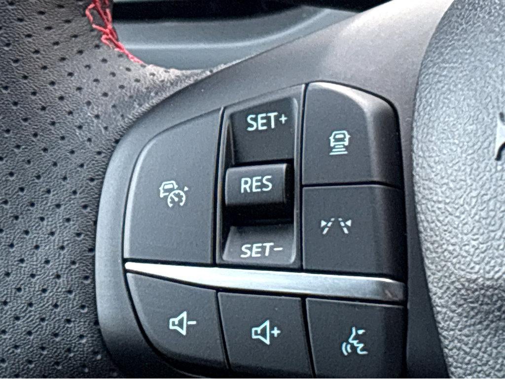 2025 Ford Escape ST-Line Elite