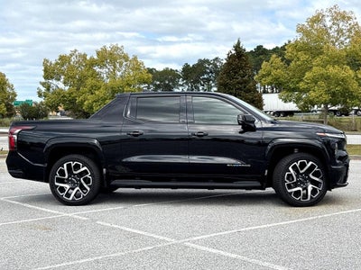 2024 Chevrolet Silverado EV RST