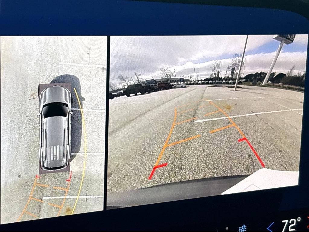 2024 Chevrolet Traverse LS