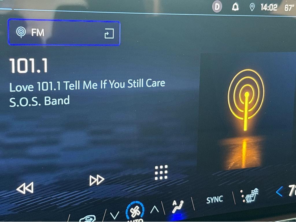 2024 Chevrolet Traverse LS