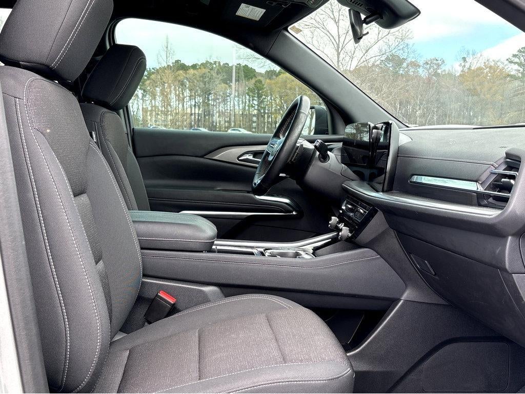 2024 Chevrolet Traverse LS