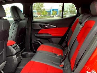 2025 Chevrolet Equinox EV RS