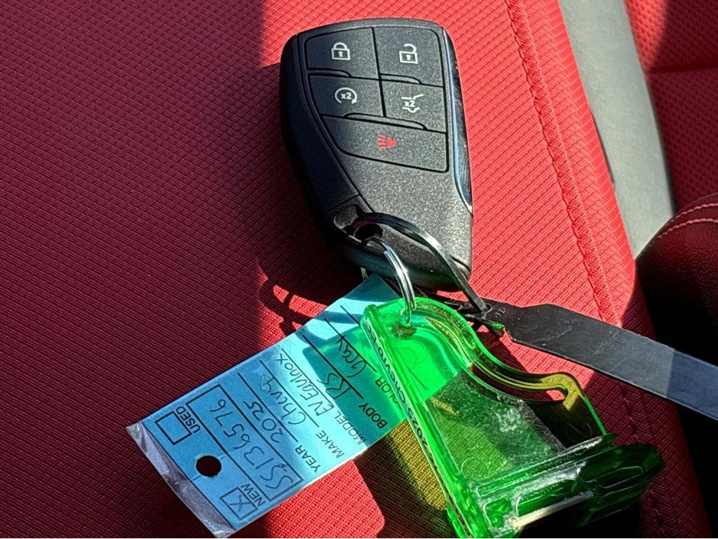 2025 Chevrolet Equinox EV RS