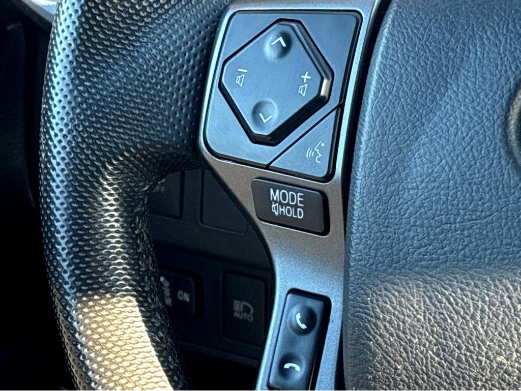 2022 Toyota Tacoma 4WD SR