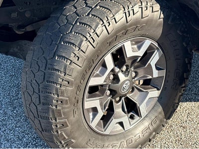 2022 Toyota Tacoma 4WD SR