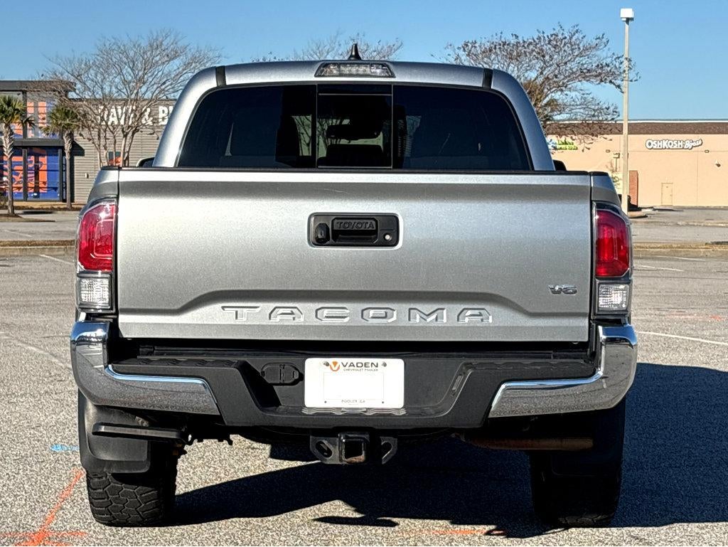 2022 Toyota Tacoma 4WD SR