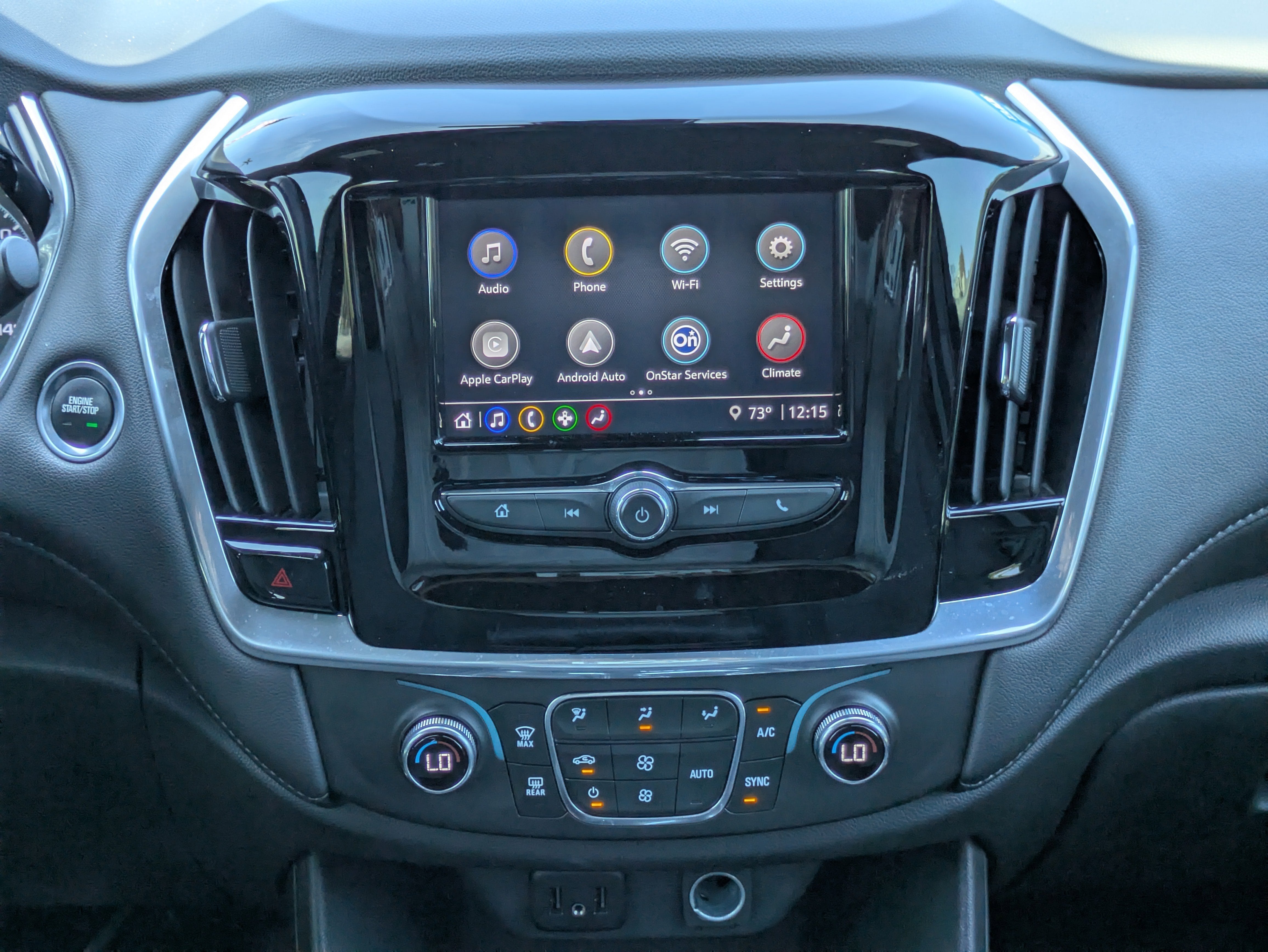 2022 Chevrolet Traverse LT Cloth