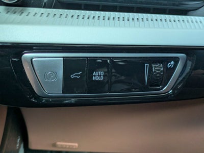 2025 Cadillac OPTIQ Luxury 2