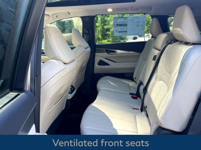 2025 INFINITI QX60 LUXE