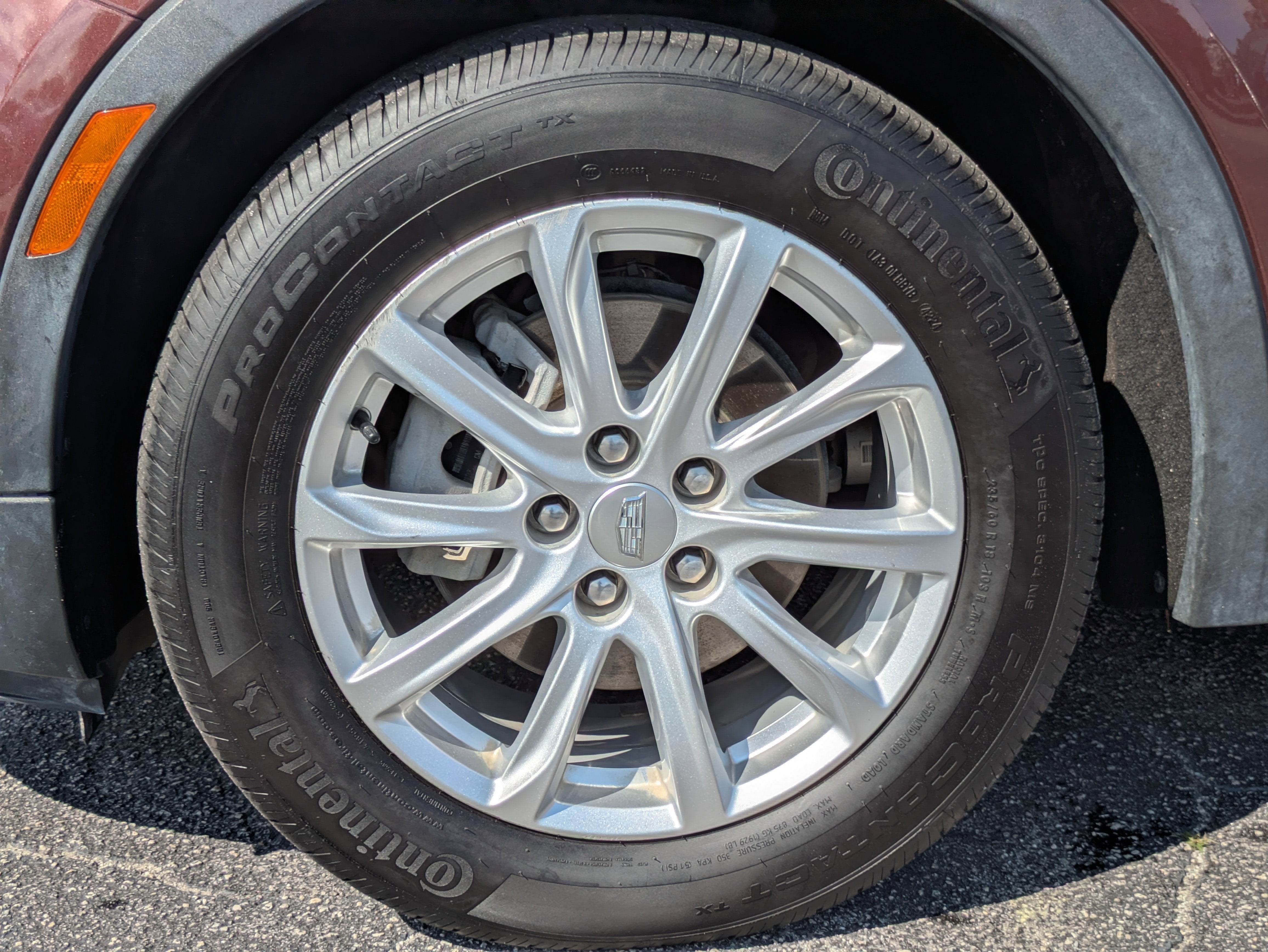 2023 Cadillac XT4 Luxury