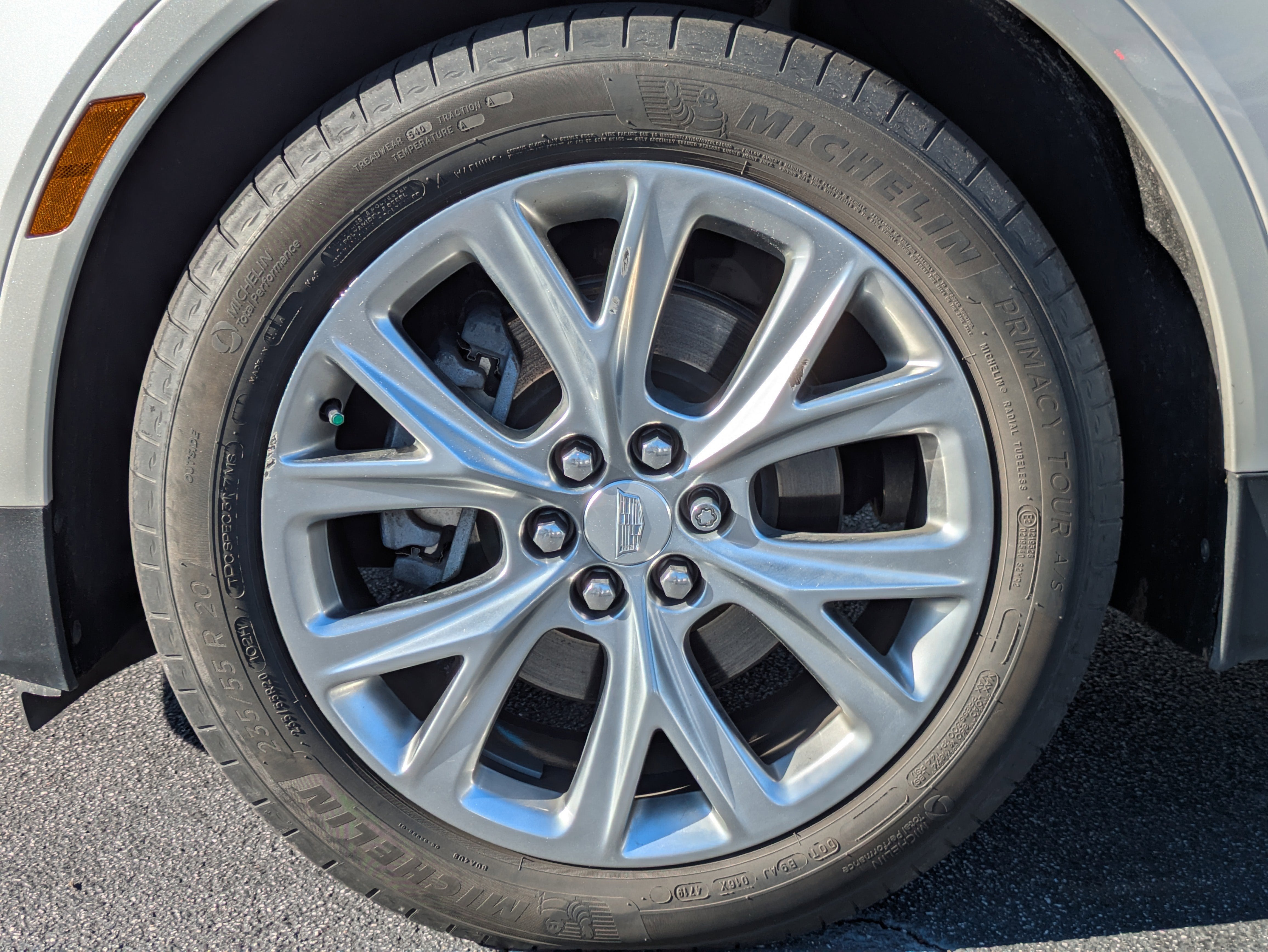 2020 Cadillac XT5 Sport