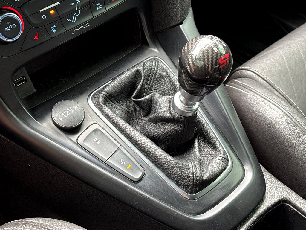 2018 Ford Focus ST
