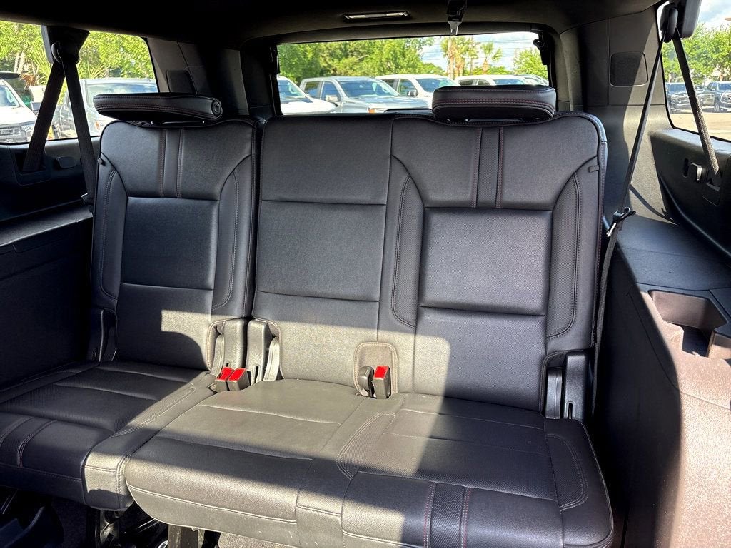 2022 Chevrolet Suburban RST