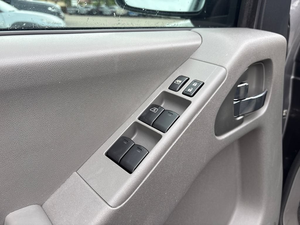 2018 Nissan Frontier SV V6
