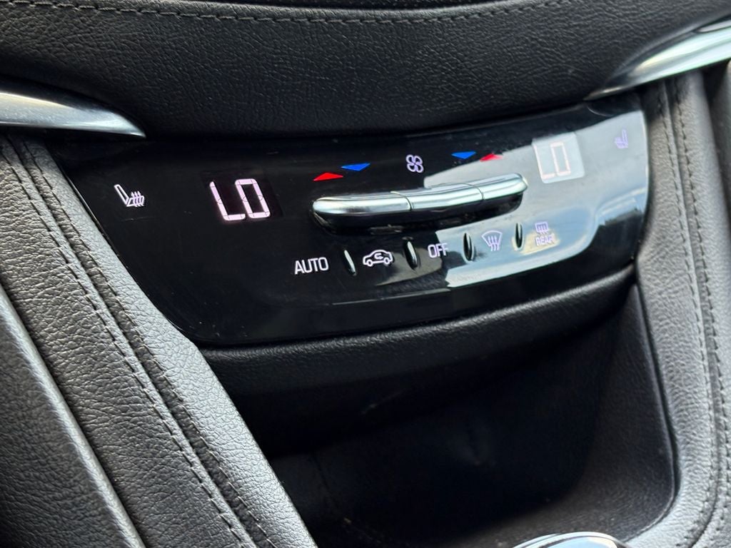 2020 Cadillac XT5 Premium Luxury FWD