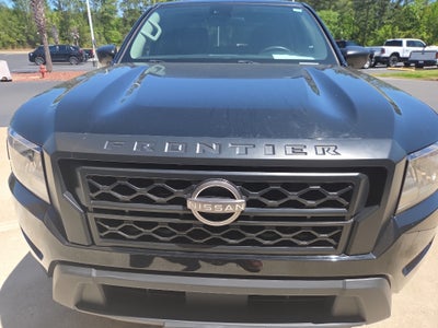 2022 Nissan Frontier S