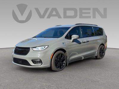 2021 Chrysler Pacifica Hybrid Touring