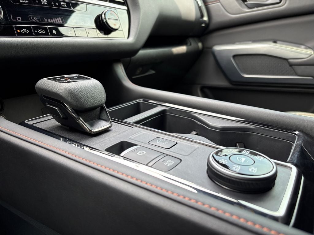 2025 Nissan Pathfinder Rock Creek