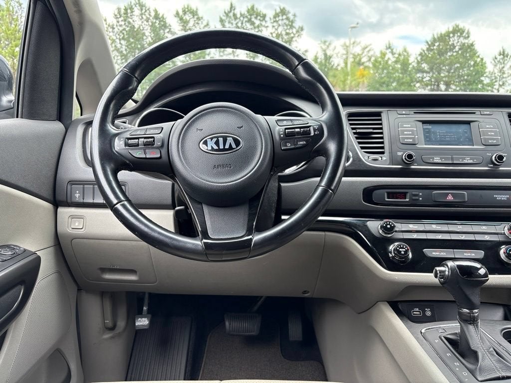2016 Kia Sedona LX