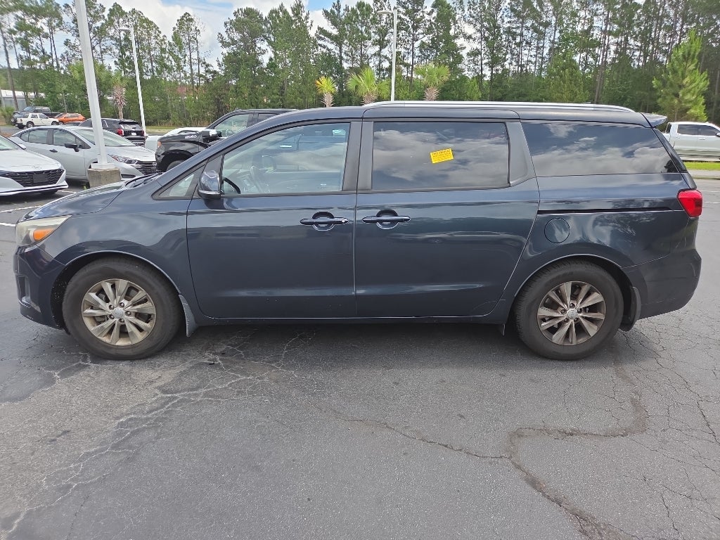 2016 Kia Sedona LX