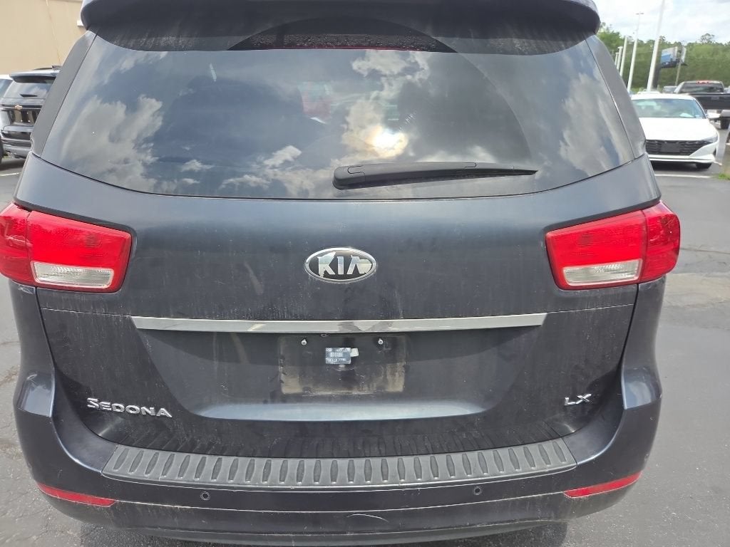 2016 Kia Sedona LX